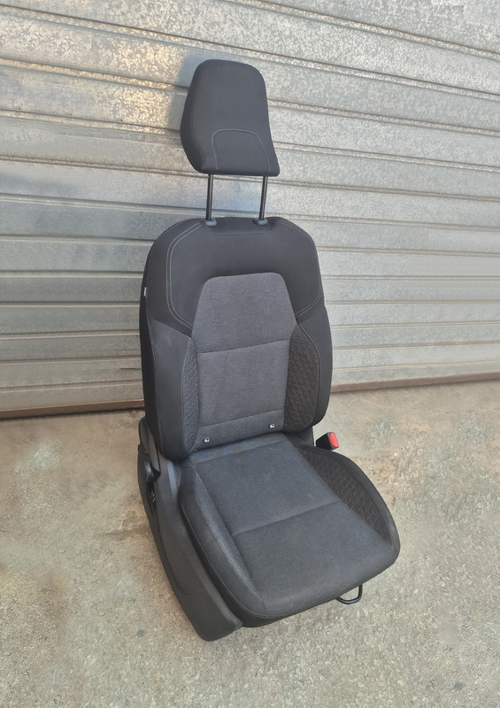 asiento coche 104-115x57x64 1u